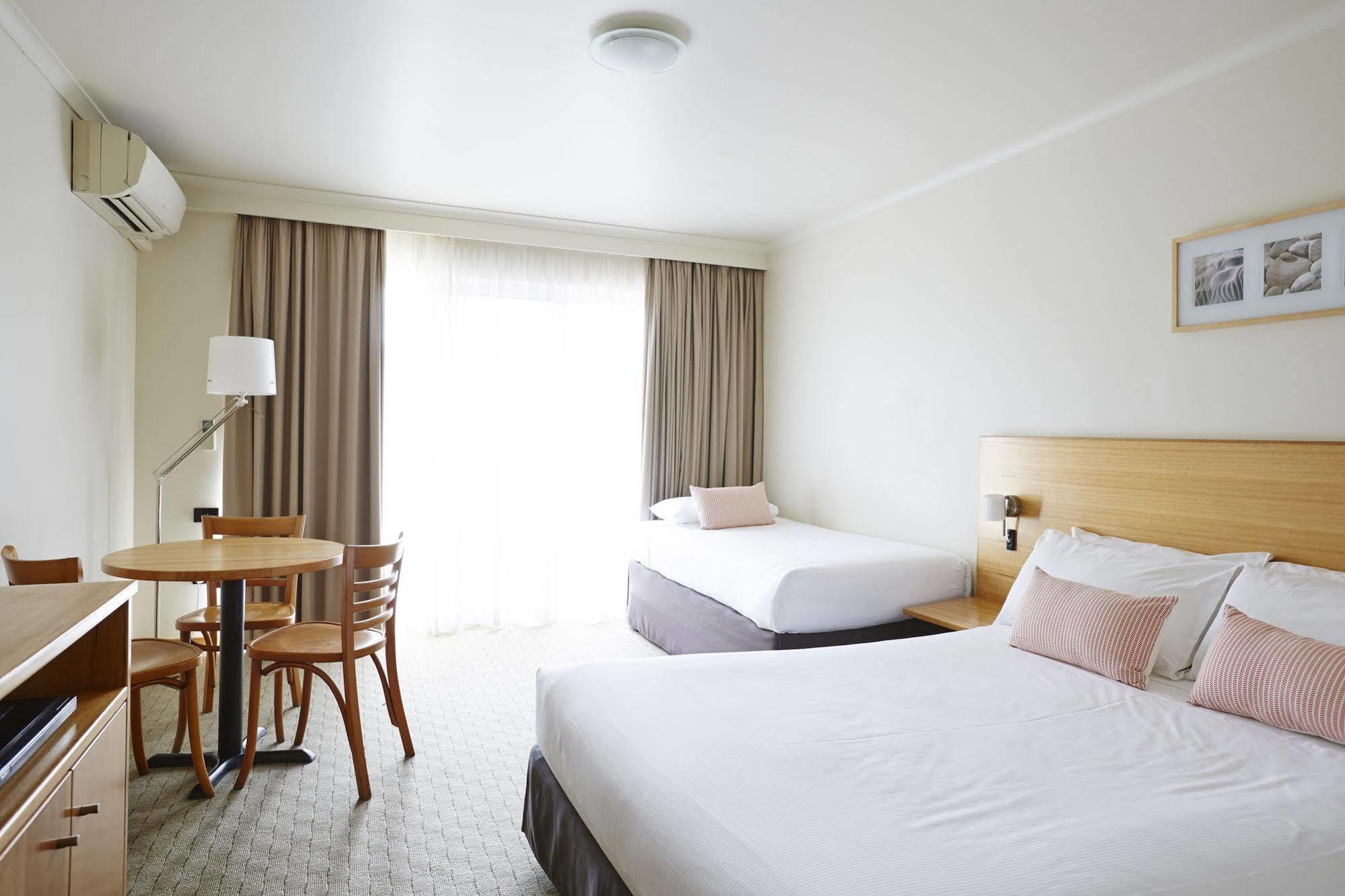 Bay Beach Motel Byron Bay Eksteriør billede